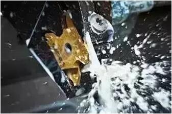 防止切削液發臭，還鋁合金壓鑄車間一個良好的環境
